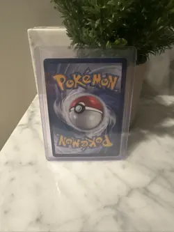 Pokemon TCG Charizard VMAX Mint Condition. Comes With Container. - Image 2