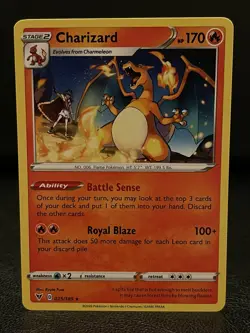 Charizard 025/185 Rare Vivid Voltage Pokemon TCG - Image 1