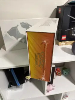 Pokemon TCG Sword and Shield Ultra Premium Collection Charizard Box 820650871115 - Image 3