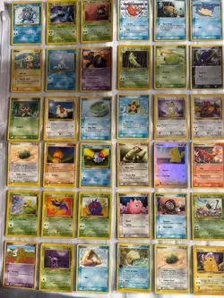 Pokemon, 36 Assorted Cards in Very Good Condition! - Image 3