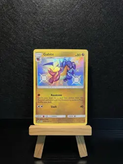 Pokemon - Garchomp SV40/SV94 + Gabite SV39 + Gible SV38 - Hidden Fates Shiny NM - Image 4