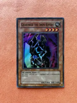 Yugioh Gearfried Iron Knight PSV-101 Pharaoh's Servant 1st Ed Super Rare 1800/1… - Image 3