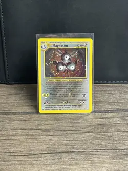 Pokemon Magneton 10/64 2001 Neo Revelation LP - Image 1