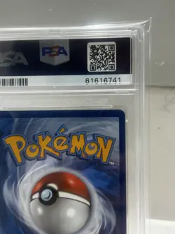 2020 Pokemon Sword & Shield Vivid Voltage - Pikachu V #043/185 - PSA 10 GEM MINT - Image 2