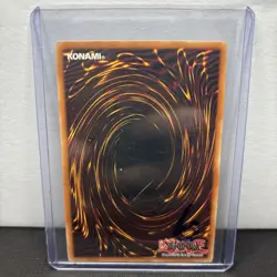 Elemental HERO Shining Flare Wingman CT03-EN004 2006 Collectors Limited Edition - Image 2