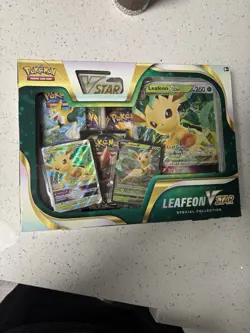 Leafeon VSTAR Special Collection Box Sealed Pokemon - Image 1