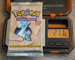 21.12g Pokemon WOTC Fossil Unlimited Booster Pack Vintage Sealed TCG Lapras - Image 1