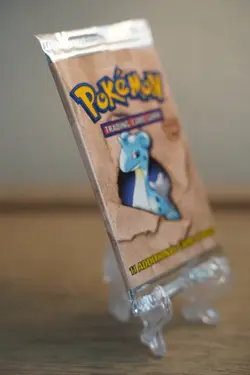 21.12g Pokemon WOTC Fossil Unlimited Booster Pack Vintage Sealed TCG Lapras - Image 5