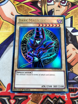 Dark Magician ygld-enc09 1st Edition (NM) Ultra Rare Yu-Gi-Oh! - Image 1