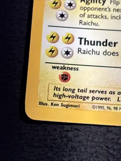 Raichu 14/102 Pokemon TCG Base Set Holo Foil Rare Vintage Card Lightly Played LP - Image 5