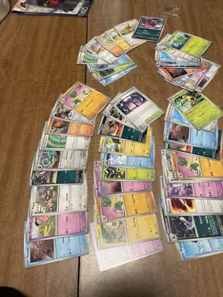 Phantasmal Flames 70+ Card Mixed Lot - Image 3