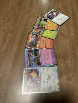 Phantasmal Flames 70+ Card Mixed Lot - Image 4