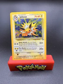 Pokemon TCG Jolteon Jungle 4/64 Holo Unlimited Holo Rare - MP - Image 1