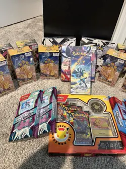 Pokemon Sealed Lot Mega Dream 30th Anniversary Gem 3 & 4 League Battle - Image 3