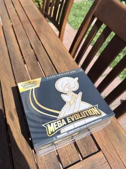 Pokemon Elite Trainer Box Mega Evolution Gardevoir Alakazam 65 Cards English - Image 5