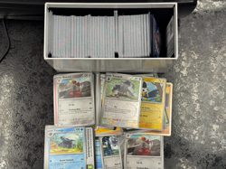520+ POKEMON CARD ETB STORAGE BOX - MODERN SETS BULK CARDS - MINT/NEAR MINT - Image 3