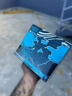 Pokemon TCG Scarlet & Violet: Black Bolt Elite trainer Box ETB Sealed New - Image 1