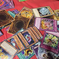 Konami Yu-Gi-Oh! Structure Deck Mixed Lot English Blue-Eyes White Dragon & More - Image 2