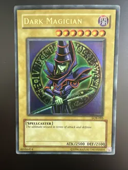 Yugioh Dark Magician LOB-005 Ultra Rare Vintage Foil Shift LP - Image 2