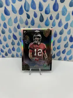 2025 Topps Chrome NFL Tom Brady Fortune 15 Refractor Buccaneers F15-35 - Image 3