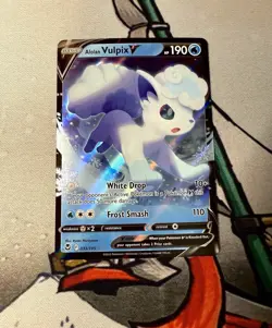 Pokemon TCG Alolan Vulpix V Sword & Shield - Silver Tempest 033/195 Holo NM - Image 1