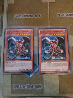 YUGIOH 2X WHITE-HORNED DRAGON GLD4-EN014 COMMON LIMITED ED NM - Image 1