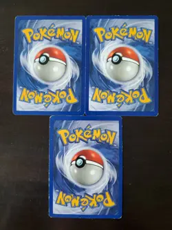 Pokemon Base Set Unlimited 44/102 Bulbasaur Card Lot - Image 2