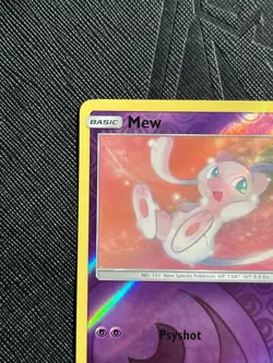 Pokemon TCG Mew 32/68 Hidden Fates Reverse Holo Rare (English) - LP - Image 4