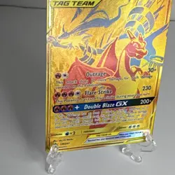 Pokemon Reshiram & Charizard GX SM247 Sun & Moon Promo TAG TEAM Holo 270HP - Image 4