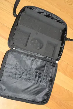 Magic The Gathering Logo Branded Carrying Case Deck Bag With Adjustable Strap - Image 2