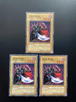 Yugioh Dark Blade DR1-EN062 Unlimited Edition Common LP/MP X3 - Image 1