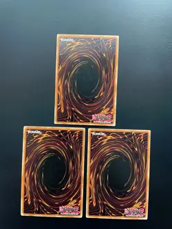 Yugioh Dark Blade DR1-EN062 Unlimited Edition Common LP/MP X3 - Image 2