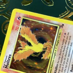 1999 Pokemon Moltres 12/62 Fossil Holo HP Pokemon Card - Image 3