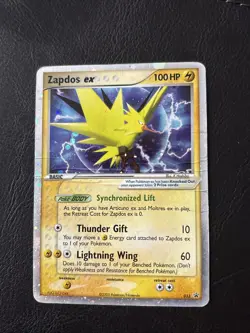 Pokemon Zapdos EX 033 Holo Black Star Promo Card 2005 Nintendo Heavy Damage - Image 1