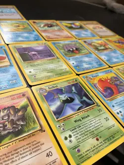 Vintage Fossil Pokemon Cards Bundle x 25 Good Condition 1999 WOTC - Image 4