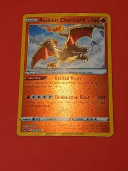 Pokemon Sword & Shield Crown Zenith Radiant Charizard 020/159 - Image 3