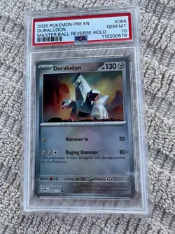 2025 POKEMON PRE EN-PRISMATIC EVOLUTIONS #069 DURALUDON PSA 10 _ MB REVERSE HOLO - Image 1
