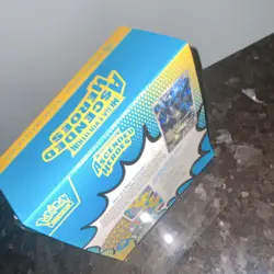 Display ! Pokemon Center Ascended Hero’s ETB Empty Opened - Image 4
