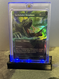 MTG Earthshaker Dreadmaw (Borderless Foil) The Lost Caverns of Ixalan (LCI) #325 - Image 1