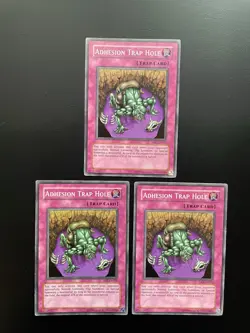 Yugioh Adhesion Trap Hole DR1-EN105 Unlimited Edition Common Damaged X3 - Image 1