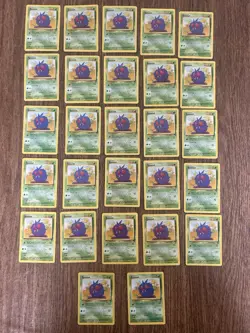 Lot Of 27 Venonat Vintage 1999 Base Set 2 Pokemon Cards - Image 1