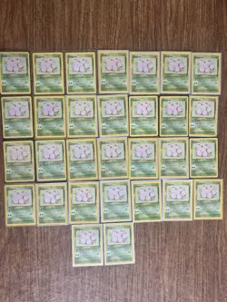 Lot Of 30 Exeggcute Vintage 1999 Base Set 2 Pokemon Cards - Image 1