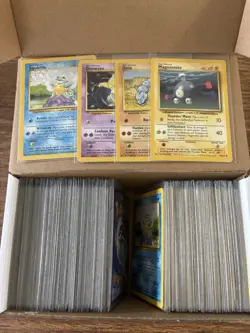 300/ Vintage 1999 Base Set Pokemon Cards - Image 1