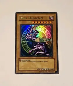 Yugioh Dark Magician SDY-006 Starter Deck Yugi Ultra Rare HP - Image 1