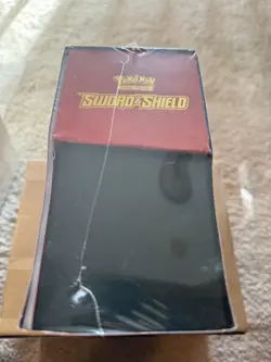 Pokemon TCG Zacian Sword and Shield ETB Elite Trainer Box New Factory Sealed - Image 2