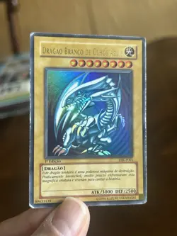 Portuguese Blue-Eyes White Dragon DIK-P001 Ultra Rare 1st Edition Yugioh 7930 - Image 4