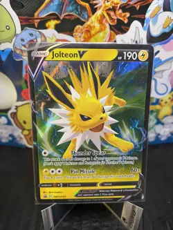 Jolteon V SWSH151 - Black star Promo - Pokemon TCG - NM - Image 1
