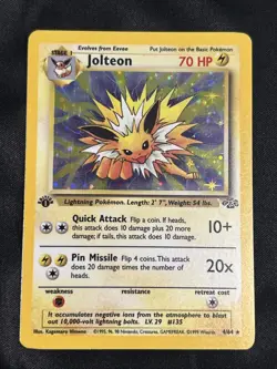 Pokemon Jolteon 4/64 1st Edition Jungle Holo Rare WOTC NM - Image 1