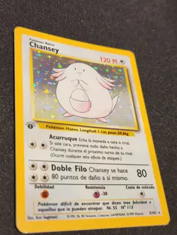 Chansey 1st Edition Rare Holo Pokemon Card Base Set 3/102 Spanish - Image 2