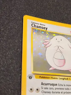 Chansey 1st Edition Rare Holo Pokemon Card Base Set 3/102 Spanish - Image 4